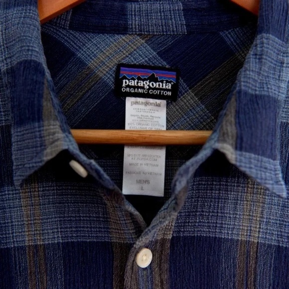 🔥 Patagonia Button Up 🔥 - Picture 2 of 2